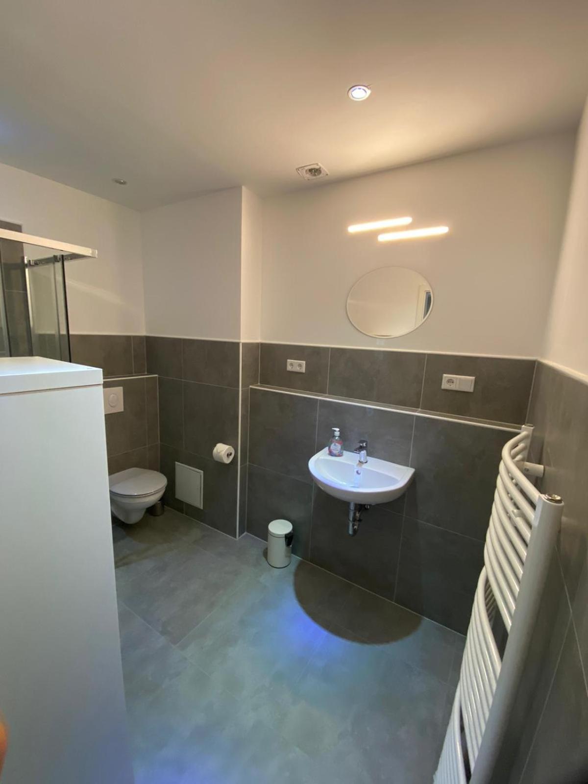 Sali Homes - Monteurswohnungen Im Herzen Von Kleve Kleve  Zimmer foto